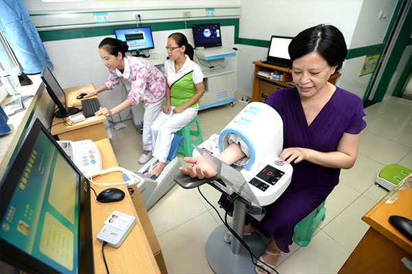 ����һ�w�C���и���������